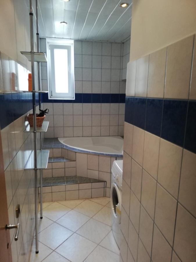 Beautiful, Spacious And Cheap Appartement Wenen Buitenkant foto